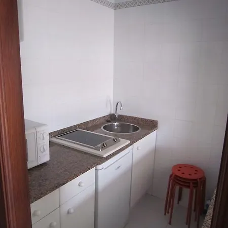 Elena Aparthotel Laredo