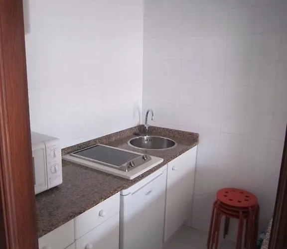 Elena Apart Otel Laredo