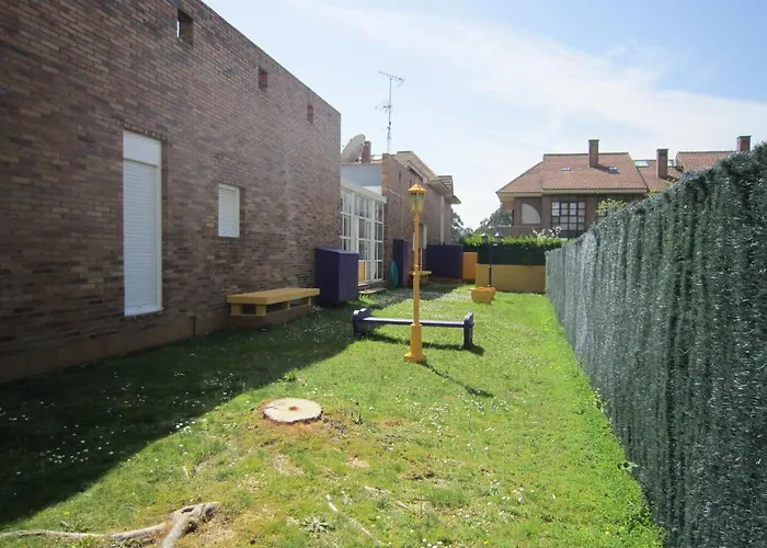 Апарт-отель Elena 3*