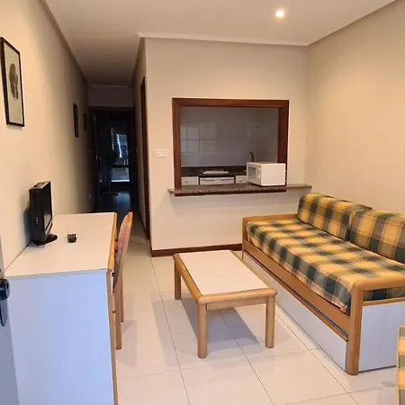 Apartment Elena Laredo