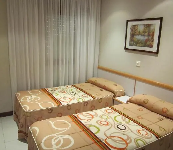 Aparthotel Elena Laredo